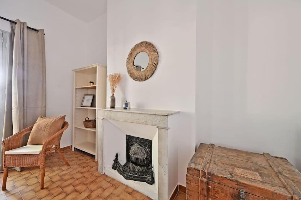 Apartment Au Coeur Des Platanes - Parking Gratuit Sous-terrain - Clim - Balcon *