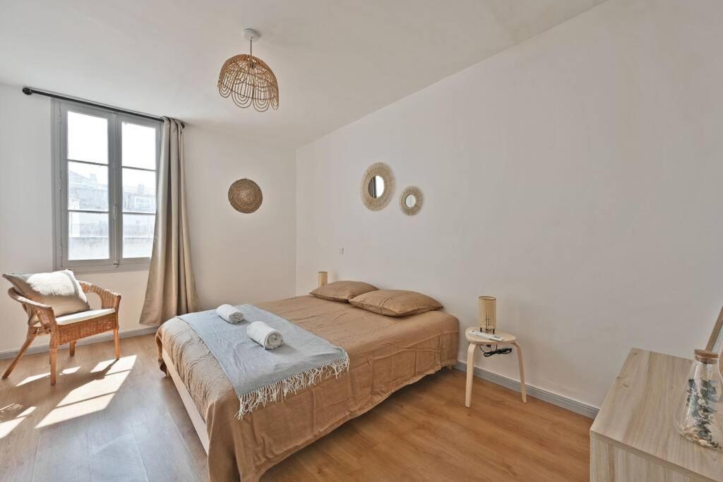 Apartment Au Coeur Des Platanes - Parking Gratuit Sous-terrain - Clim - Balcon *
