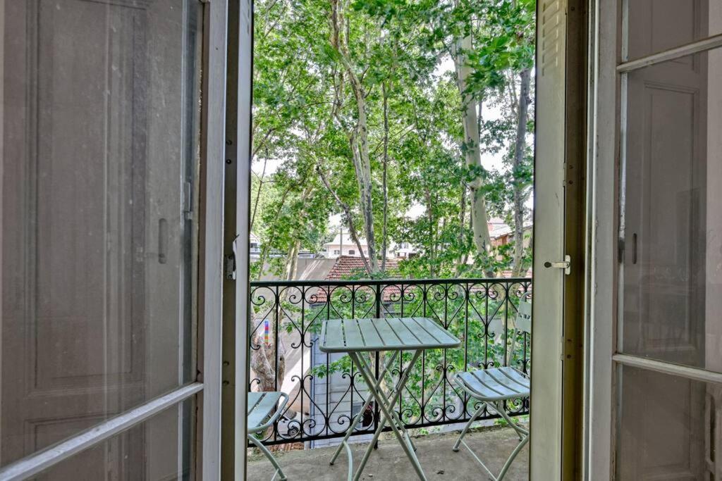 Au Coeur Des Platanes - Parking Gratuit Sous-terrain - Clim - Balcon Apartment Avignon
